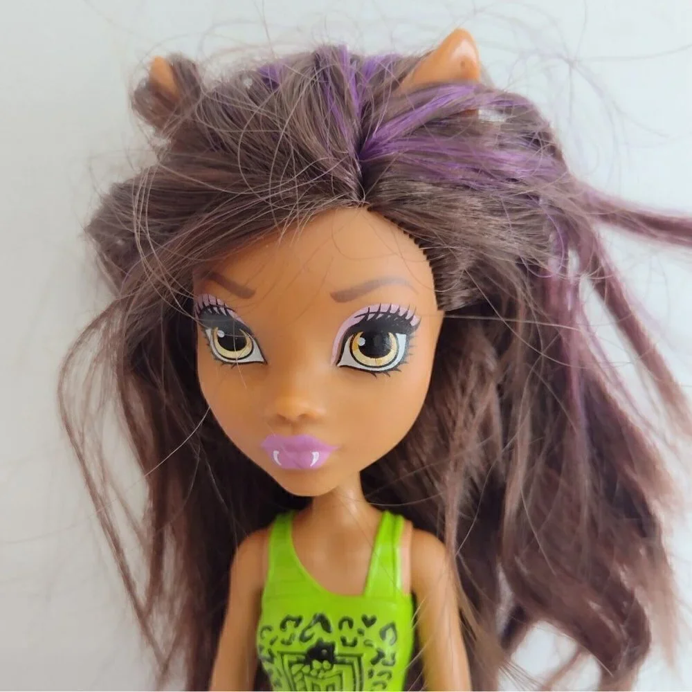 Monster High Cheerleader Clawdeen Wolf Doll Werewolf Fashion Design 2016 Mattel